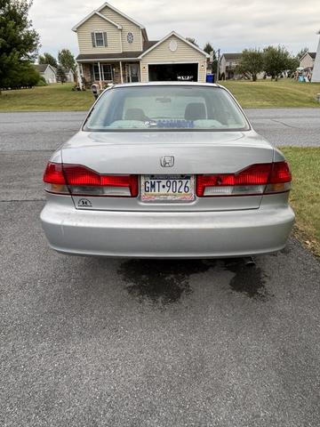 Photo of 2002 Silver Honda Accord