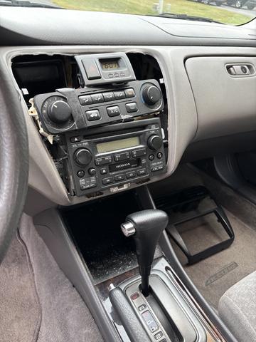 Photo of 2002 Silver Honda Accord