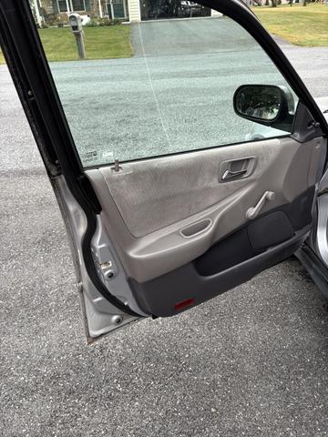 Photo of 2002 Silver Honda Accord