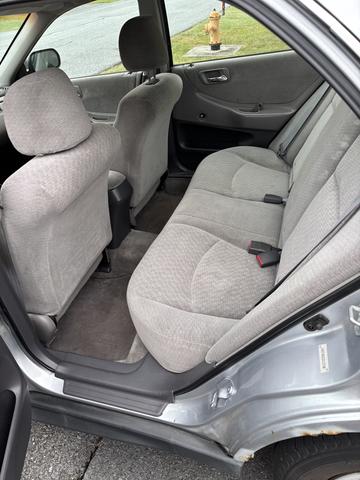 Photo of 2002 Silver Honda Accord