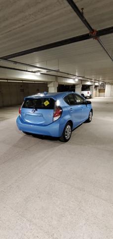 Photo of 2015 Blue Toyota Prius c