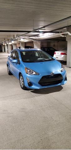 Photo of 2015 Blue Toyota Prius c