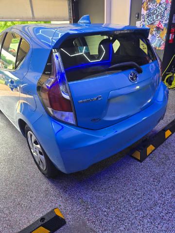 Photo of 2015 Blue Toyota Prius c