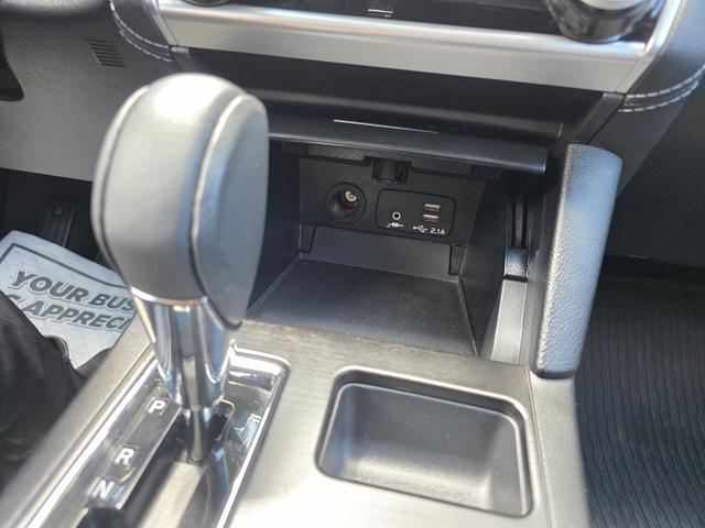 Photo of 2019 Gray Subaru Outback
