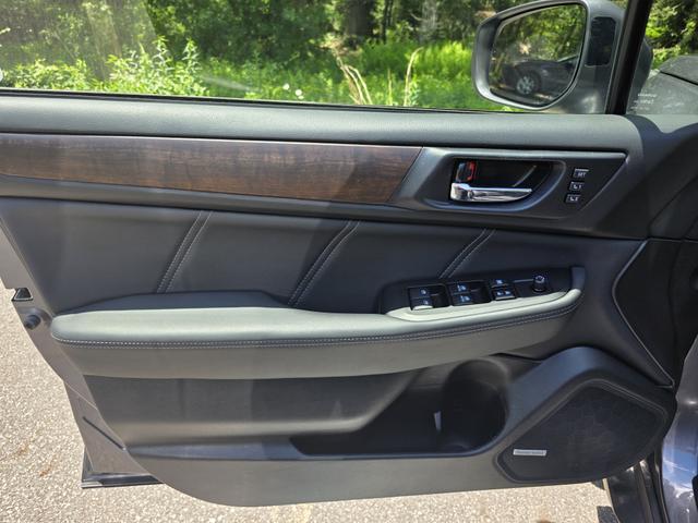 Photo of 2019 Gray Subaru Outback