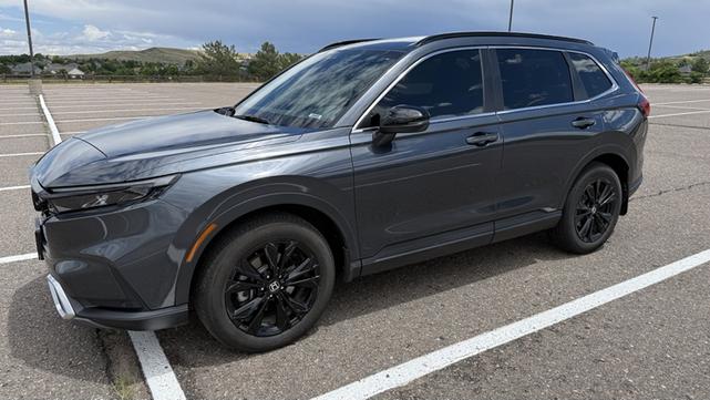 Photo of 2023 Gray Honda CR-V Hybrid