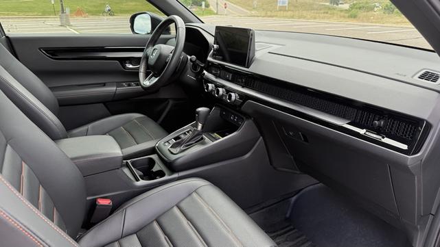 Photo of 2023 Gray Honda CR-V Hybrid
