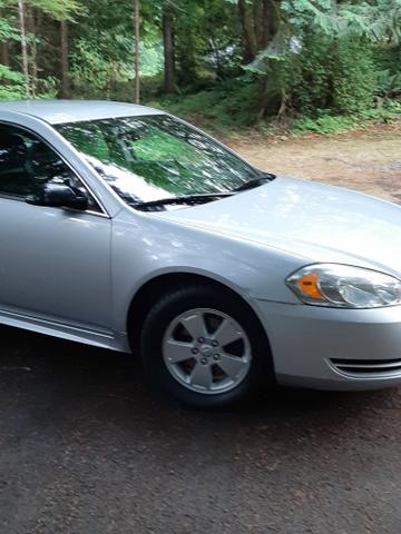 Photo of 2011 Silver Chevrolet Impala