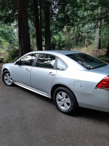 Photo of 2011 Silver Chevrolet Impala