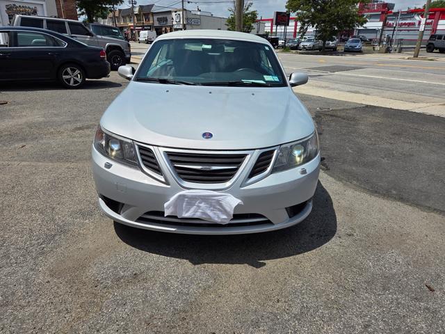 Photo of 2009 Silver Saab 9-3