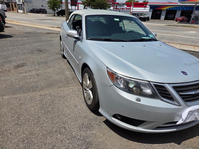 Photo of 2009 Silver Saab 9-3