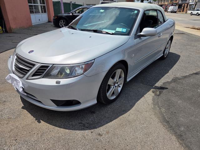 Photo of 2009 Silver Saab 9-3