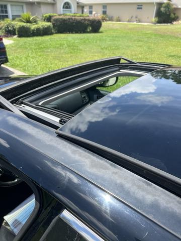 Photo of 2012 Black Kia Optima