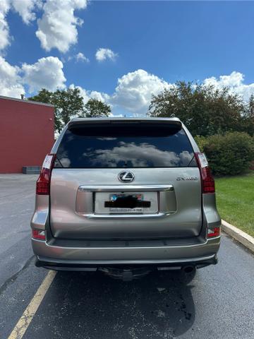Photo of 2020 Silver Lexus GX 460