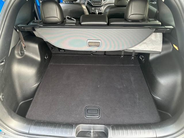 Photo of 2020 Blue Jeep Cherokee