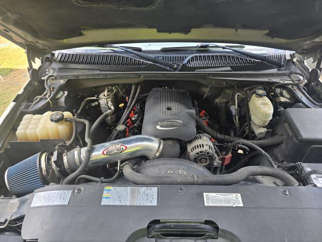 Photo of 2003 Beige Chevrolet Silverado 2500