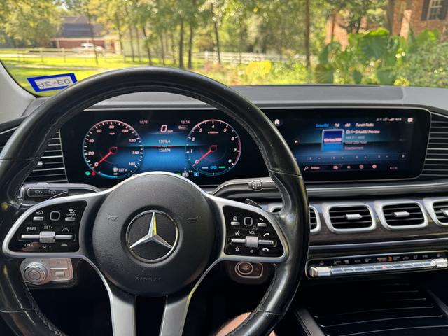 Photo of 2020 Purple Mercedes-Benz GLS 450