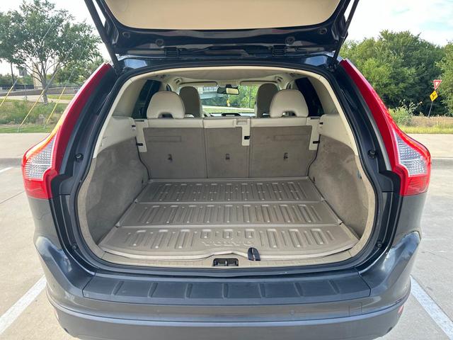 Photo of 2010 Gray Volvo XC60