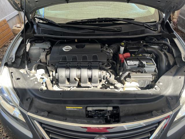 Photo of 2013 Silver Nissan Sentra