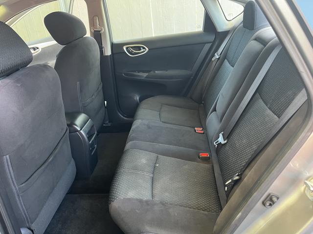 Photo of 2013 Silver Nissan Sentra