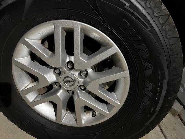 Photo of 2013 Silver Nissan Sentra