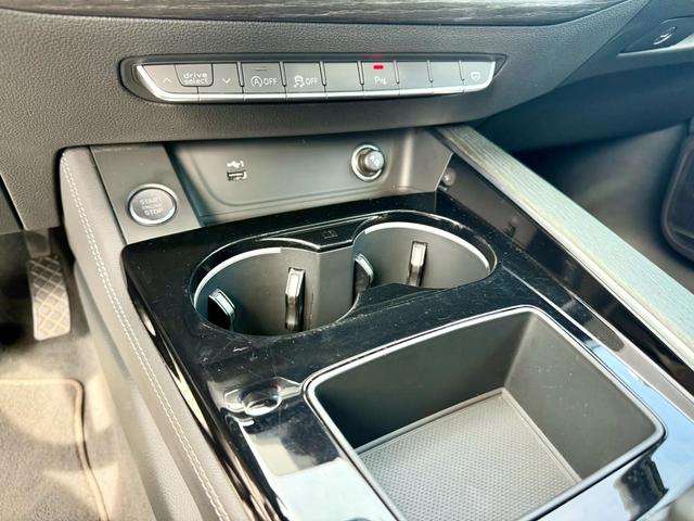 Photo of 2023 White Audi A4