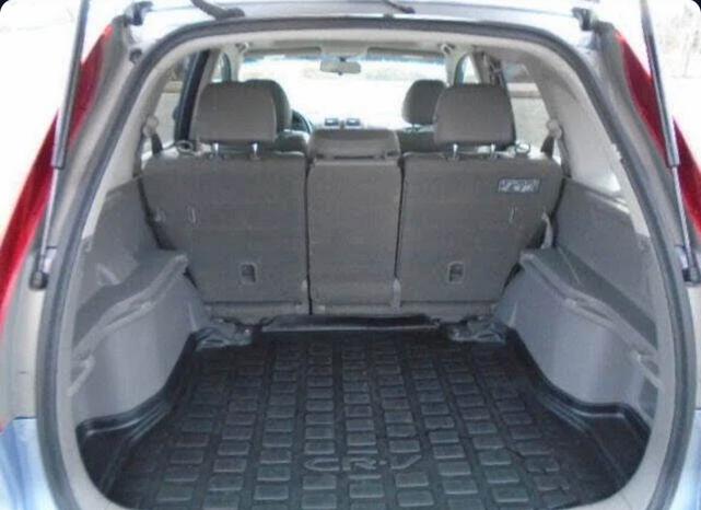 Photo of 2010 Silver Honda CR-V