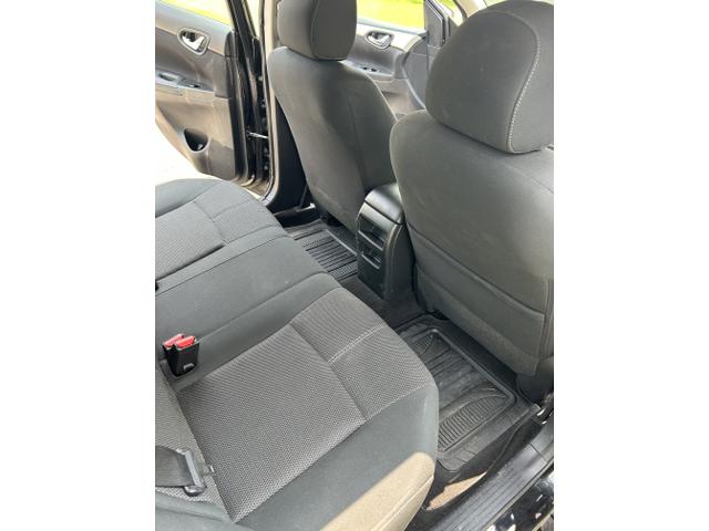 Photo of 2018 Black Nissan Sentra