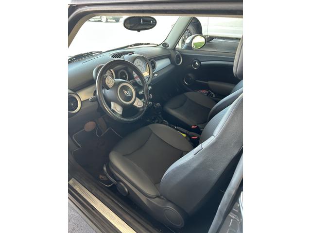 Photo of 2010 Gray MINI Cooper