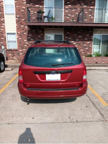 Photo of 2002 Red Ford Focus