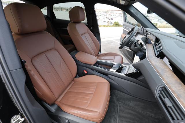 Photo of 2021 Black Audi e-tron Sportback