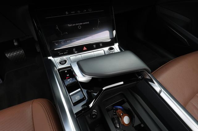 Photo of 2021 Black Audi e-tron Sportback