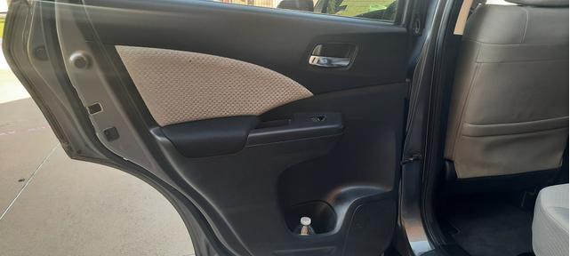 Photo of 2016 Gray Honda CR-V