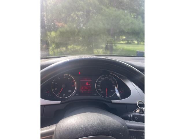 Photo of 2011 Gray Audi A4