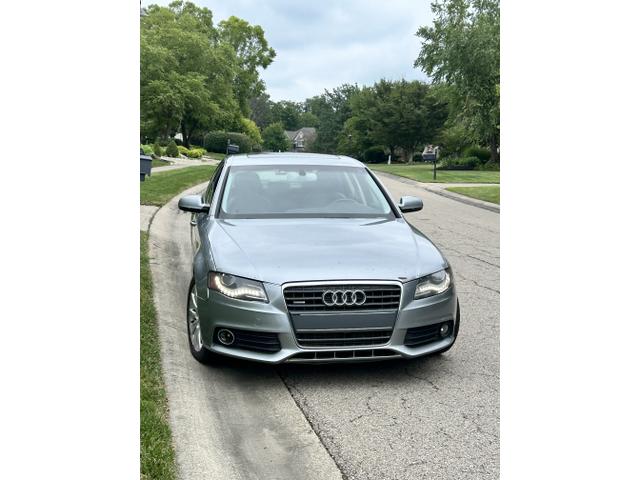 Photo of 2011 Gray Audi A4