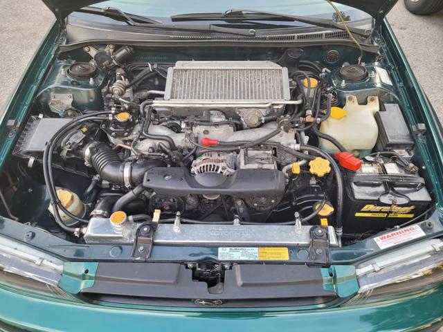 Photo of 1998 Green Subaru Impreza