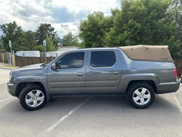 Photo of 2011 Gray Honda Ridgeline