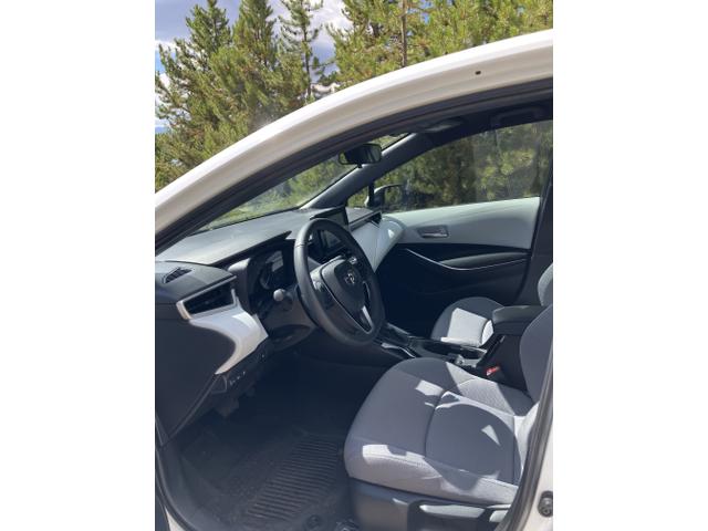Photo of 2024 White Toyota Corolla Hybrid