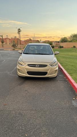 Photo of 2017 Beige Hyundai Accent