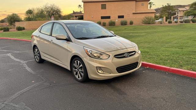 Photo of 2017 Beige Hyundai Accent