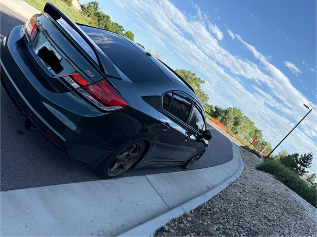 Photo of 2013 Green Honda Civic