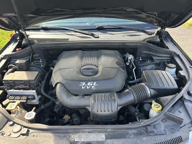 Photo of 2013 Black Jeep Grand Cherokee