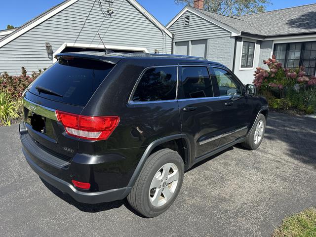 Photo of 2013 Black Jeep Grand Cherokee