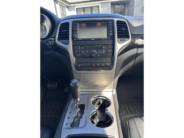 Photo of 2013 Black Jeep Grand Cherokee