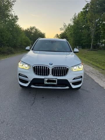 Photo of 2019 White BMW X3