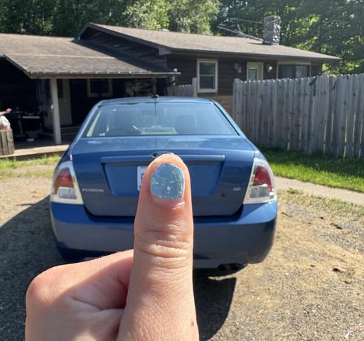 Photo of 2009 Blue Ford Fusion