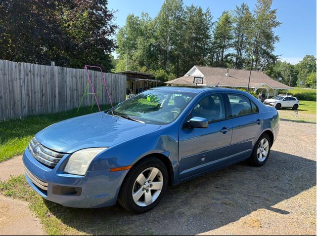 Photo of 2009 Blue Ford Fusion