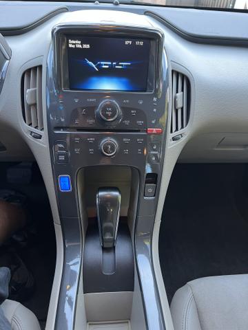 Photo of 2014 Red Chevrolet Volt