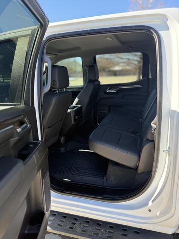 Photo of 2023 White Chevrolet Silverado 1500