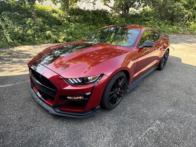 Photo of 2022 Red Ford Shelby GT500